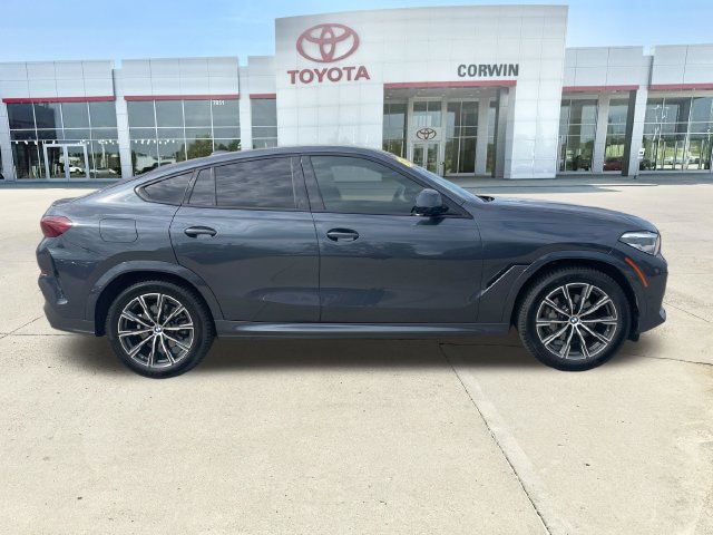 Used 2021 BMW X6 xDrive40i w/ M Sport Package AWD/4WD image 6