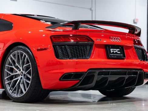 Used 2017 Audi R8 V10 plus AWD/4WD image 14