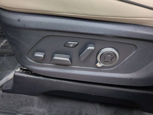 Used 2024 Hyundai Palisade Calligraphy FWD image 25