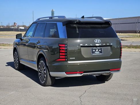New 2026 Hyundai Palisade Calligraphy FWD image 5