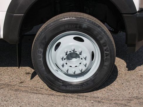 Used 2018 Ford F450 XL w/ Trailer Tow Package image 42