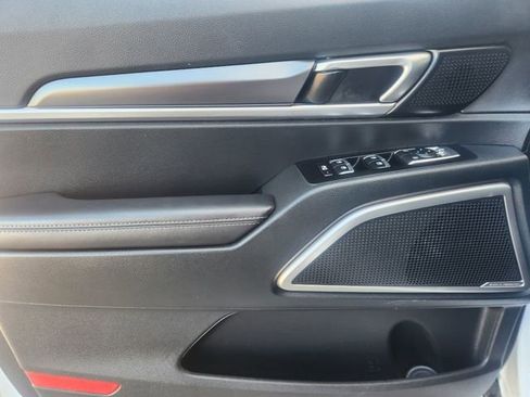 Used 2025 Kia Telluride S image 22