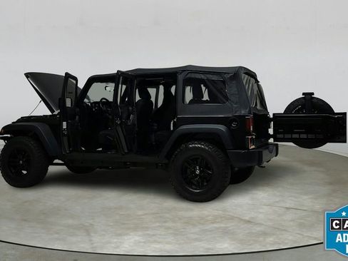 Used 2017 Jeep Wrangler Unlimited Sport w/ Connectivity Group image 10