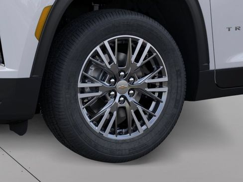 New 2027 Chevrolet Traverse LT AWD/4WD image 9