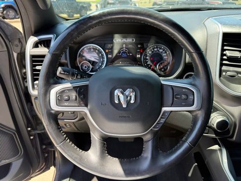 Used 2020 RAM 1500 Big Horn AWD/4WD image 15