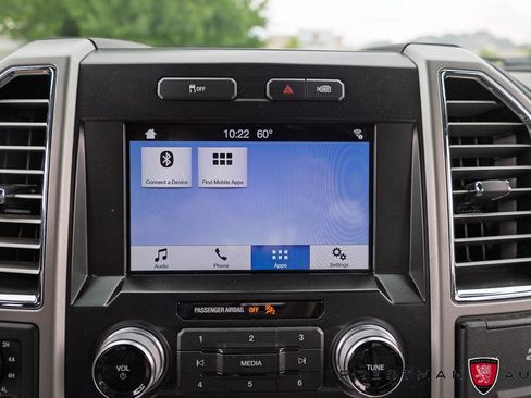 Used 2016 Ford F150 Lariat w/ Equipment Group 502A Luxury AWD/4WD image 38