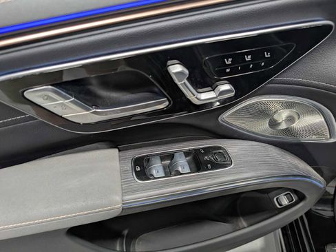 Certified 2023 Mercedes-Benz EQS 580 4MATIC SUV image 35