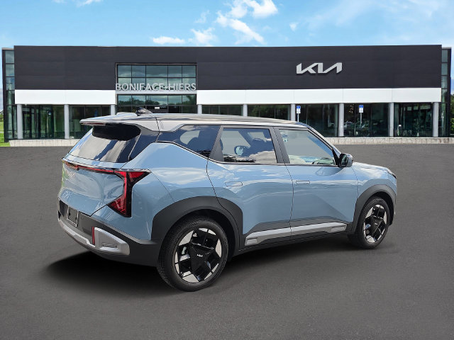 Certified 2027 Kia Seltos S FWD image 4