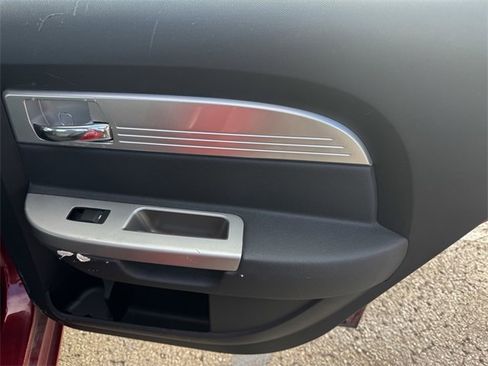 Used 2009 Chrysler Sebring Touring image 16