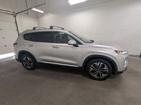 Used 2019 Hyundai Santa Fe Limited AWD/4WD image 3