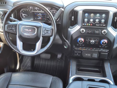 Used 2021 GMC Sierra 1500 SLT RWD image 9