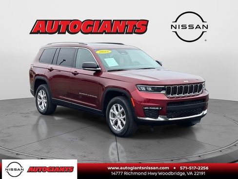 Used 2022 Jeep Grand Cherokee L Limited w/ Luxury Tech Group II image 1