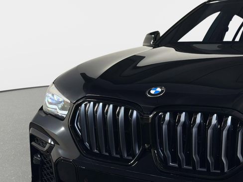 Used 2023 BMW X6 xDrive40i AWD/4WD image 11