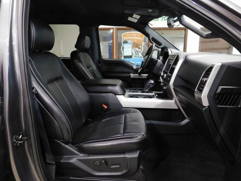 Used 2019 Ford F150 Lariat image 96