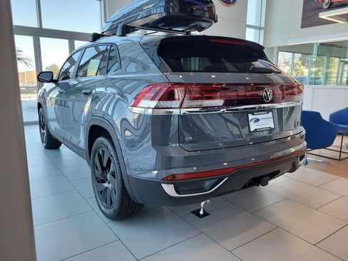 New 2026 Volkswagen Atlas Cross Sport SE image 6