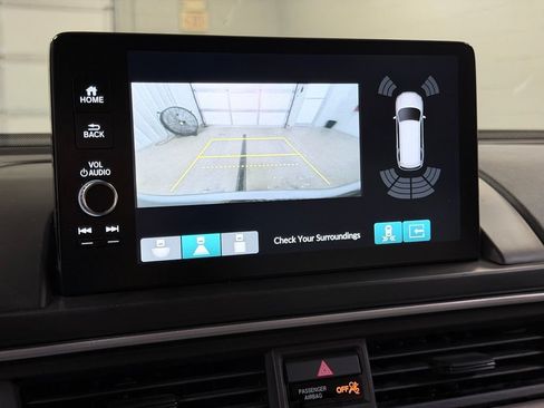 Used 2023 Honda Pilot Touring image 62