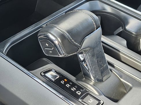 Used 2023 Ford F150 Lariat w/ Trailer Tow Package image 38