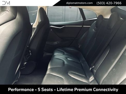 Used 2013 Tesla Model S Performance RWD image 27