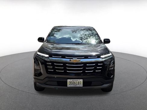 Used 2025 Chevrolet Equinox LT FWD image 4