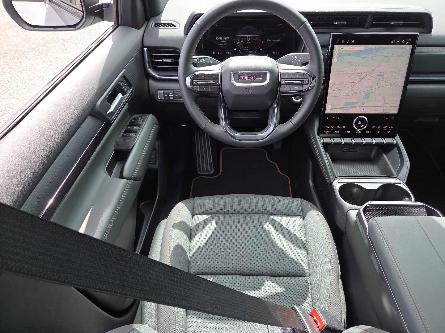 New 2026 GMC Terrain AT4 w/ Convenience Package III AWD/4WD image 29