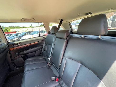 Used 2013 Subaru Outback 2.5i Limited AWD/4WD image 27