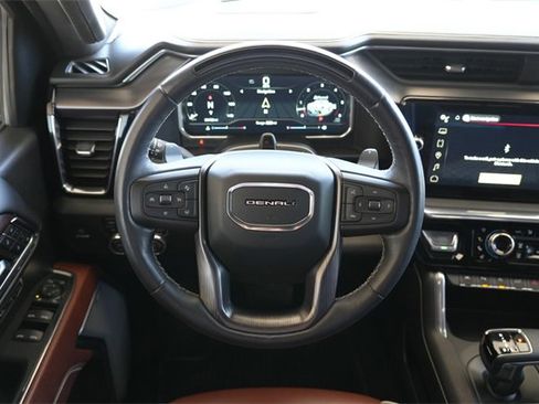 Used 2023 GMC Sierra 1500 Denali Ultimate image 11