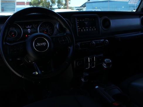 Used 2022 Jeep Wrangler Unlimited Sport AWD/4WD image 15