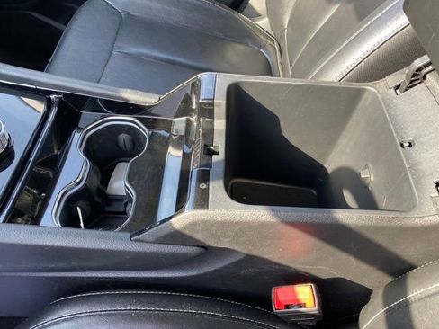 Used 2023 Jeep Grand Cherokee Limited image 14