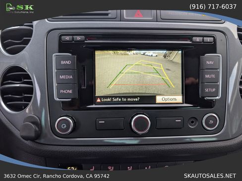 Used 2013 Volkswagen Tiguan SEL image 20