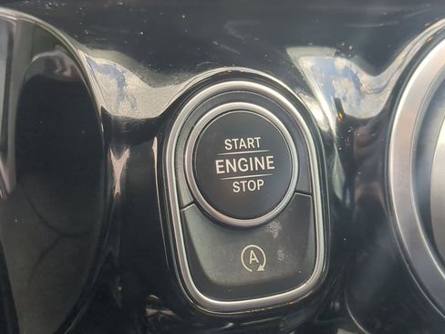 Used 2021 Mercedes-Benz GLA 250 image 20