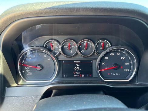 Used 2019 Chevrolet Silverado 1500 RST AWD/4WD image 28