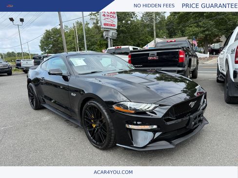 Used 2019 Ford Mustang GT RWD image 4
