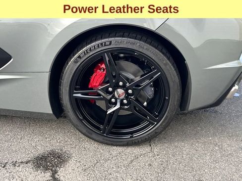 Certified 2024 Chevrolet Corvette Stingray Preferred Cpe w/ Stealth Interior Trim Package image 11
