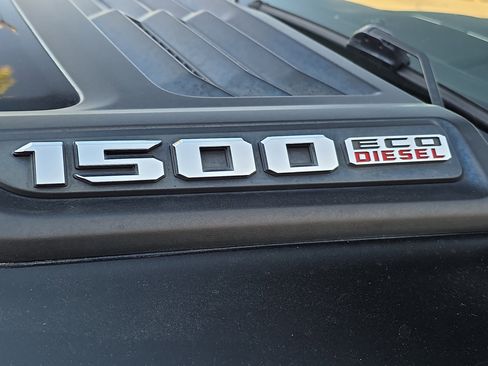 Used 2021 RAM 1500 Laramie image 4