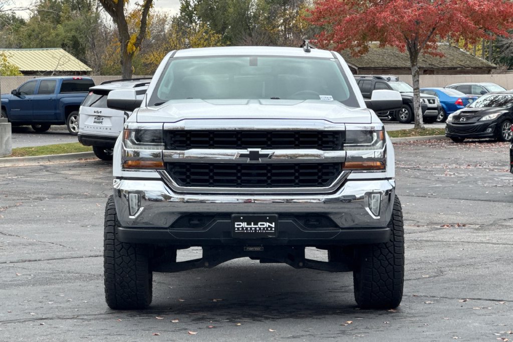 Used 2017 Chevrolet Silverado 1500 LT w/ All Star Edition AWD/4WD image 3