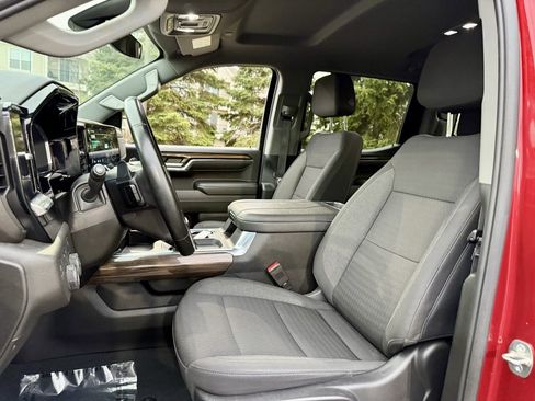 Used 2024 Chevrolet Silverado 1500 RST image 18