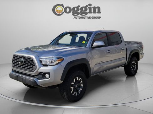 Used 2021 Toyota Tacoma TRD Off-Road w/ Technology Package AWD/4WD image 1