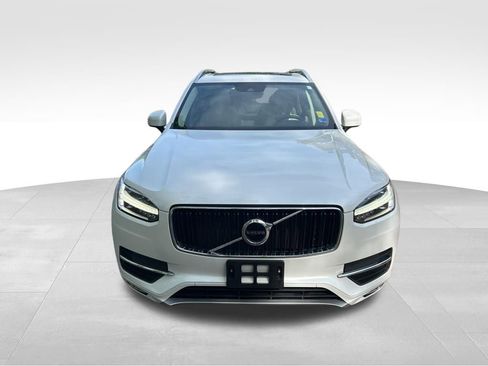 Used 2019 Volvo XC90 T6 Momentum AWD/4WD image 8