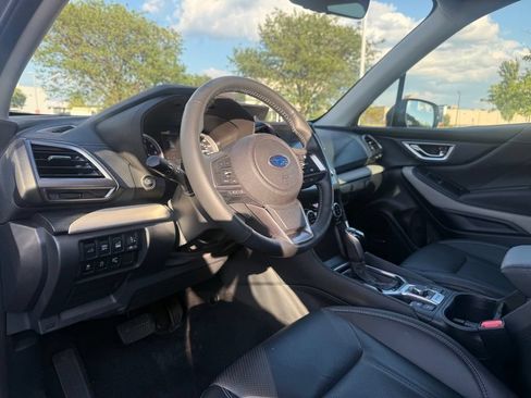 Used 2022 Subaru Forester Limited w/ Popular Package #3 AWD/4WD image 18
