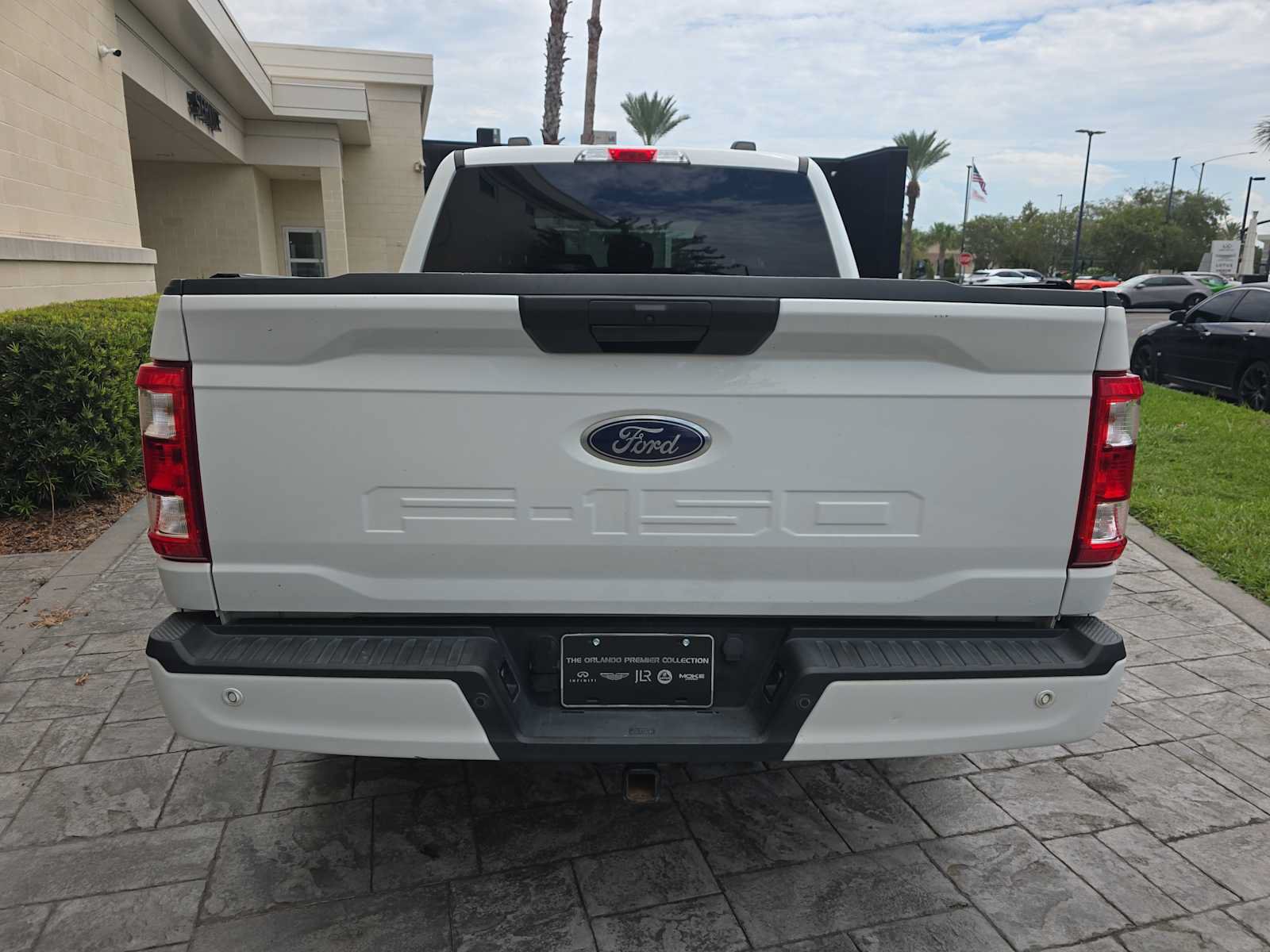 Used 2022 Ford F150 XL w/ STX Appearance Package RWD image 5