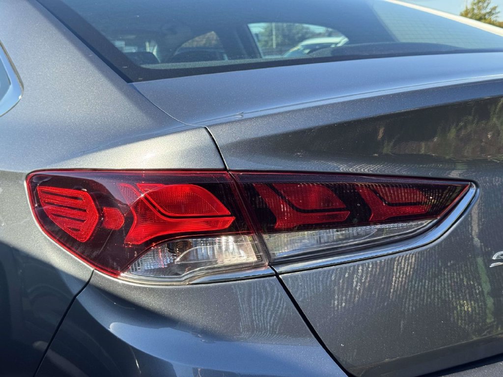 Used 2019 Hyundai Sonata ECO FWD image 11