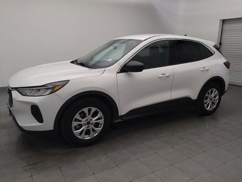 Used 2024 Ford Escape Active image 2