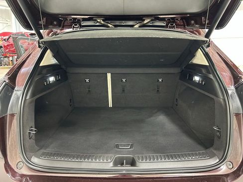 Used 2021 Buick Envision Avenir AWD/4WD image 28