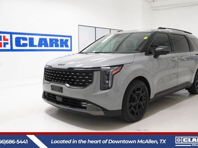 Used 2026 Kia Carnival SX w/ SX Dark Edition Package