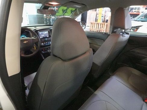 Used 2022 Chevrolet Colorado W/T image 22