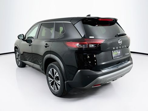 Used 2023 Nissan Rogue SV AWD/4WD image 5