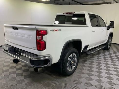 Used 2024 Chevrolet Silverado 2500 LT w/ All Star Edition AWD/4WD image 8