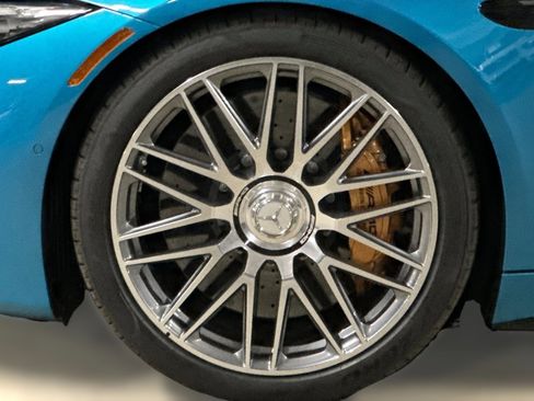 New 2025 Mercedes-Benz SL 63 AMG S e Performance 4MATIC image 11