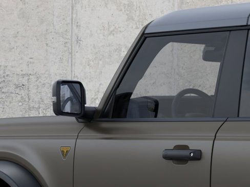 New 2025 Ford Bronco Badlands w/ Matte Film Protection Package image 24