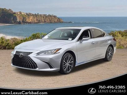 Used 2024 Lexus ES 300h w/ Premium Package